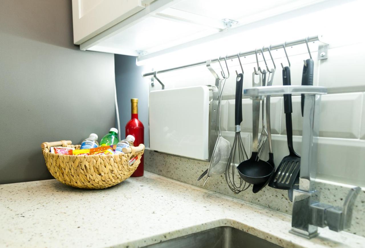 Choose To Be Happy At Seymour # 9 And #16 - Studio Apartments Kingston Zewnętrze zdjęcie